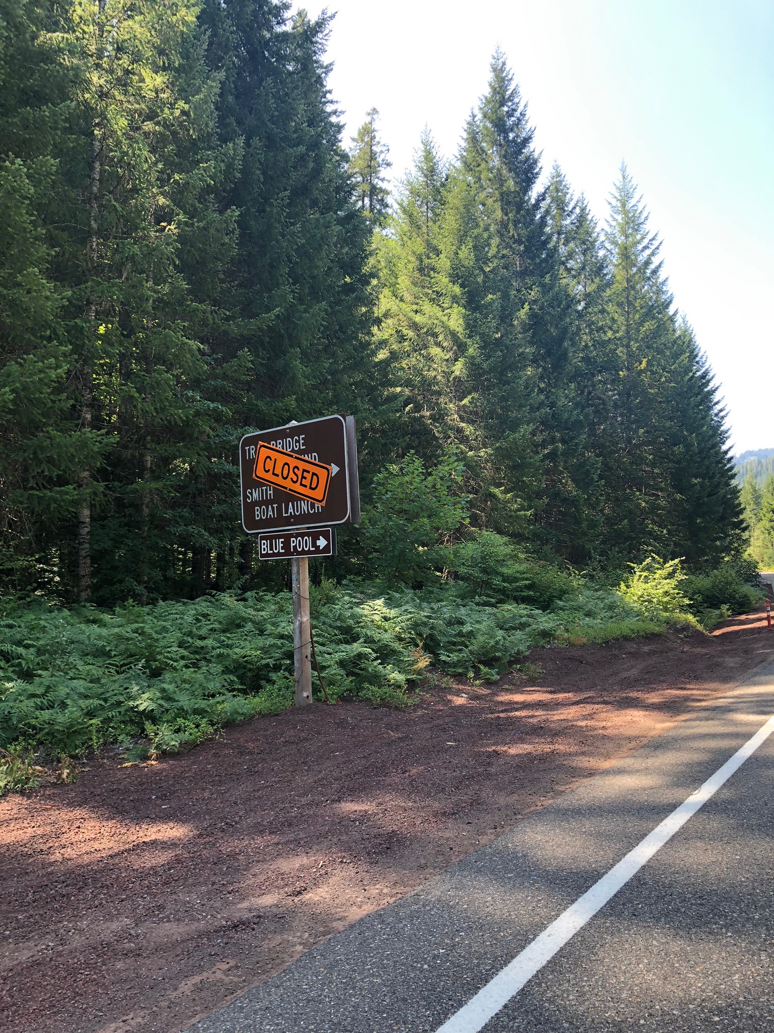 Blue Pool sign, trail bridge reservoir