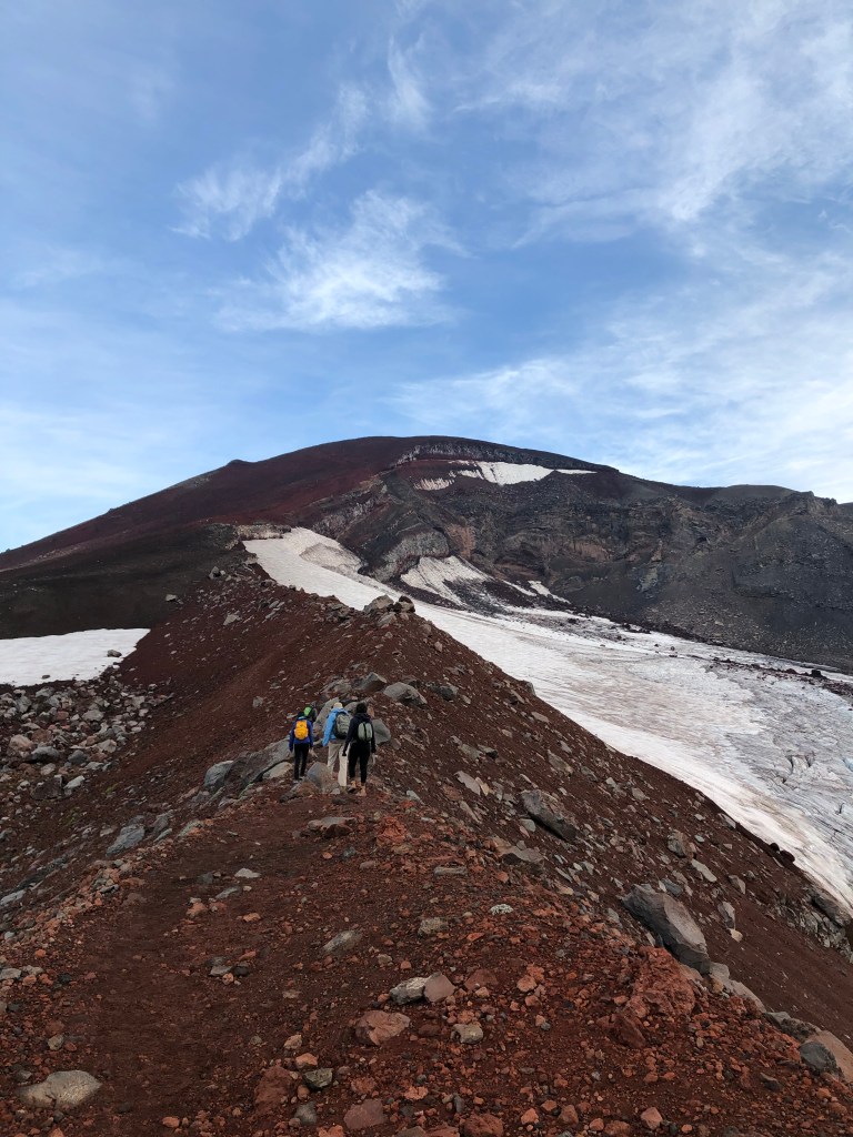south sister, Oregon, hike, pnw, summit, mountain, Bend